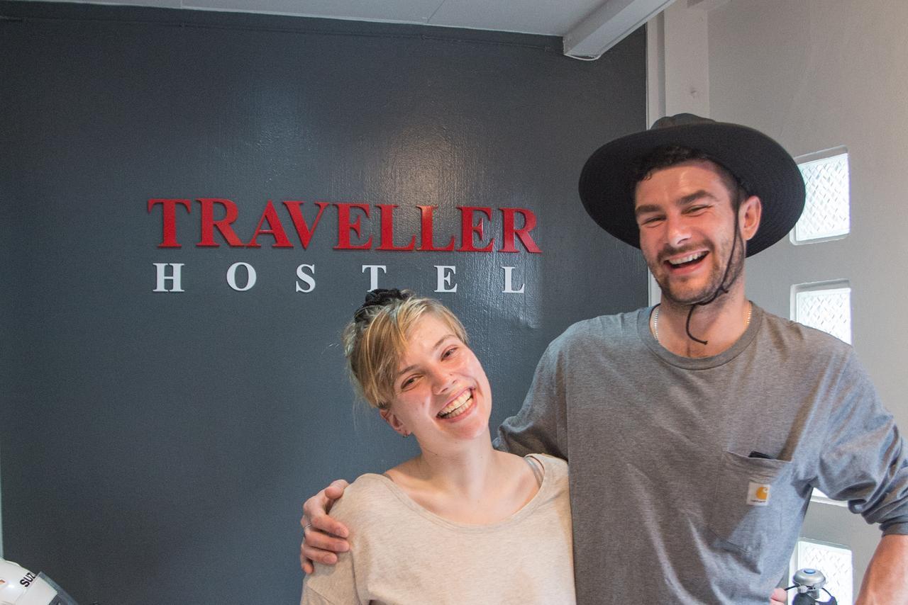 Traveller Hostel Chanthaburi (Adults Only) Bagian luar foto