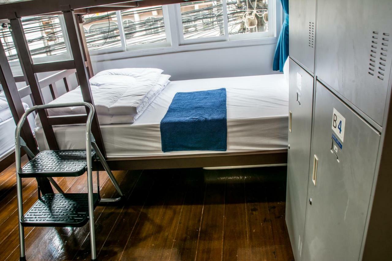 Traveller Hostel Chanthaburi (Adults Only) Bagian luar foto
